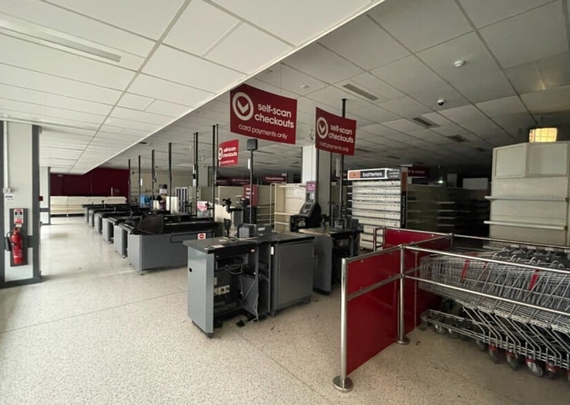 152-158 High St, Blackwood for sale - Interior Photo - Image 3 of 9