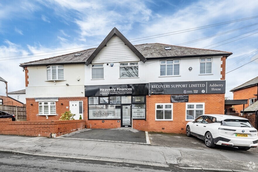 41 New Hall Ln, Bolton for sale - Building Photo - Image 2 of 2