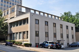 2007 15th St N, Arlington, VA for rent Building Photo- Image 1 of 3