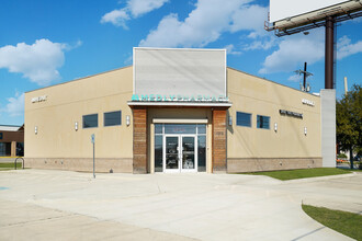 13331 Nacogdoches Rd, San Antonio, TX for rent Building Photo- Image 1 of 30