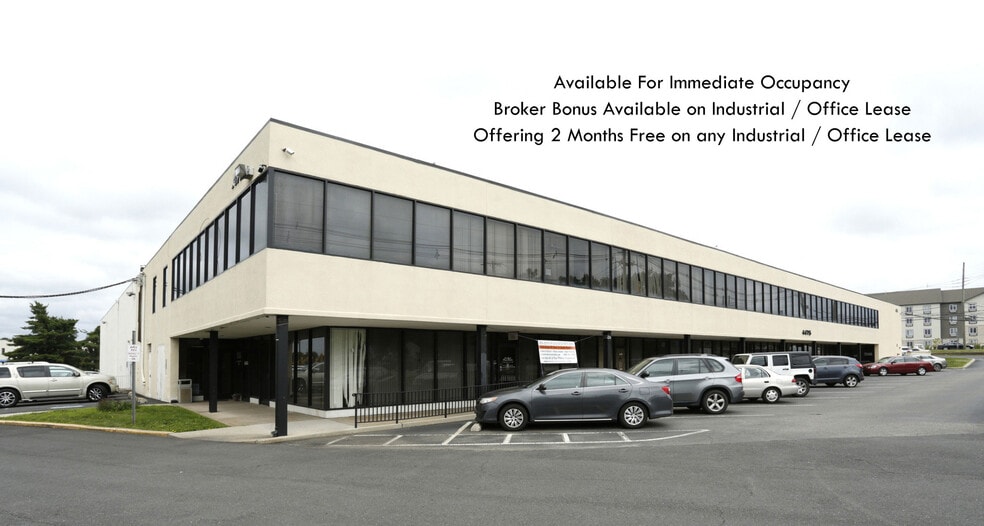 4475 S Clinton Ave, South Plainfield, NJ to rent - Building Photo - Image 1 of 6
