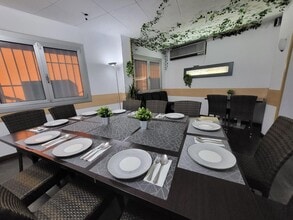 Retail in Barcelona, Barcelona to rent Interior Photo- Image 1 of 12