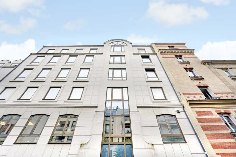 Office in Neuilly-sur-Seine to rent - Building Photo - Image 2 of 14