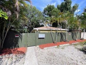 921 NE 16th Ter, Fort Lauderdale, FL for sale Building Photo- Image 1 of 1