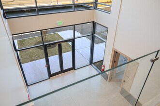 18 Cox Cro Rd, Toms River, NJ to rent Interior Photo- Image 2 of 9