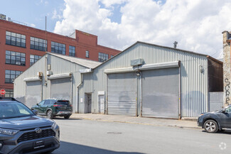 More details for 201 Ingraham St, Brooklyn, NY - Industrial for Rent