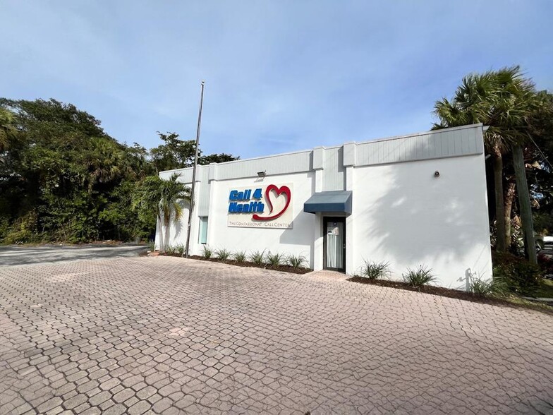 2855 S Congress Ave, Delray Beach, FL for rent - Building Photo - Image 2 of 14