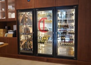 Retail in Madrid, Madrid to rent Floor Plan- Image 1 of 5