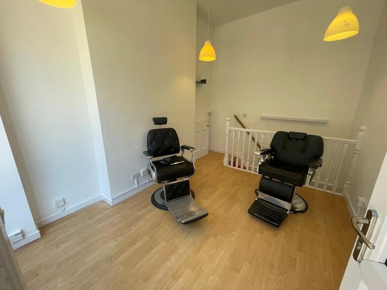 1-3 Dalgety Av, Edinburgh to rent - Building Photo - Image 1 of 7