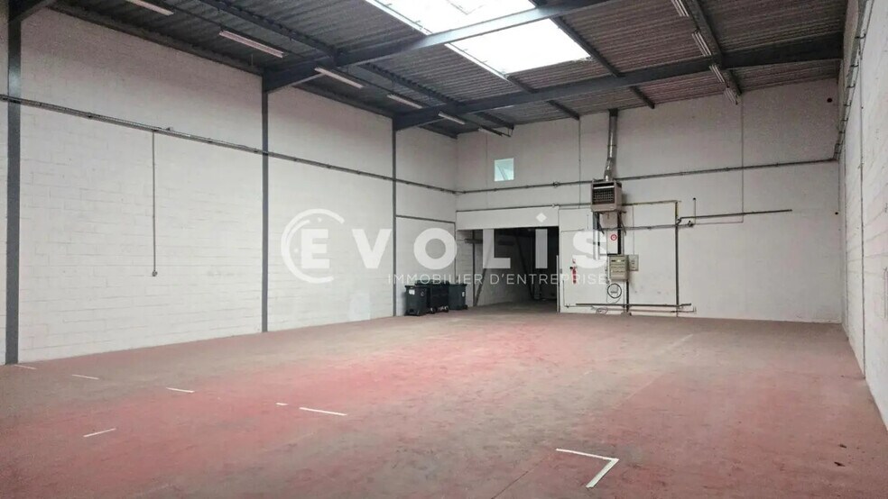 24 Avenue De L'Epi D'Or, Villejuif to rent - Interior Photo - Image 3 of 10