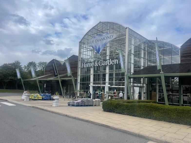 Peterborough One Retail Park, Peterborough to rent - Building Photo - Image 1 of 3