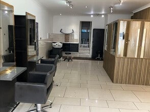 Music Hall Ln, Dunfermline to rent Interior Photo- Image 1 of 2
