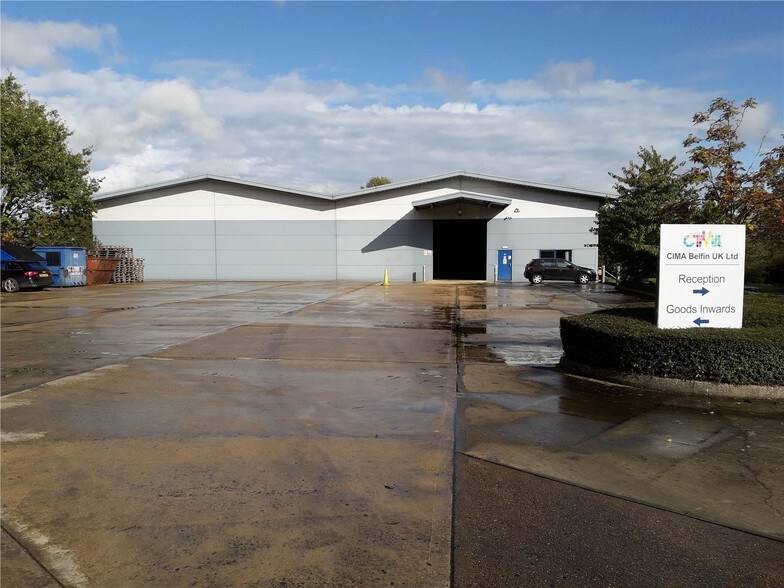 Beaumont Clos, Banbury for sale - Building Photo - Image 1 of 1