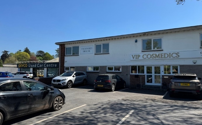 Kennedy Way, Tiverton to rent Primary Photo- Image 1 of 2