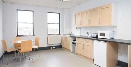 Water Ln, Wilmslow to rent Interior Photo- Image 2 of 6