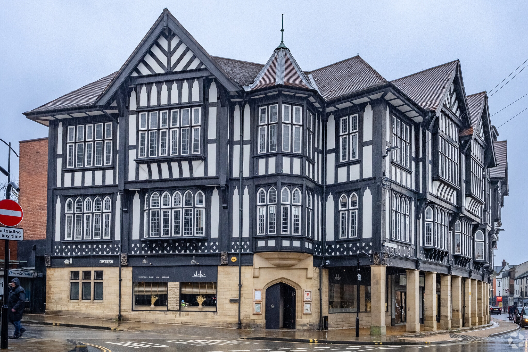 15-35 Knifesmithgate, Chesterfield for sale Primary Photo- Image 1 of 1