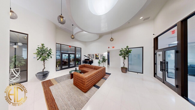 More details for 626 S 3rd St, Las Vegas, NV - Office to Rent