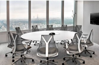 1 Place Des Saisons, Courbevoie to rent Interior Photo- Image 2 of 2