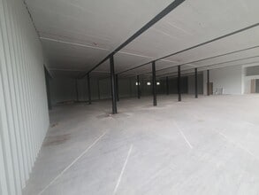 1-10 Tanyard Rd, Huddersfield to rent Interior Photo- Image 2 of 4