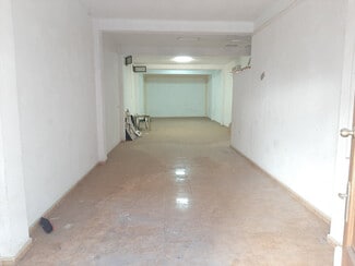 More details for Carrer Albuixarres, 53, Alzira - Retail to Rent