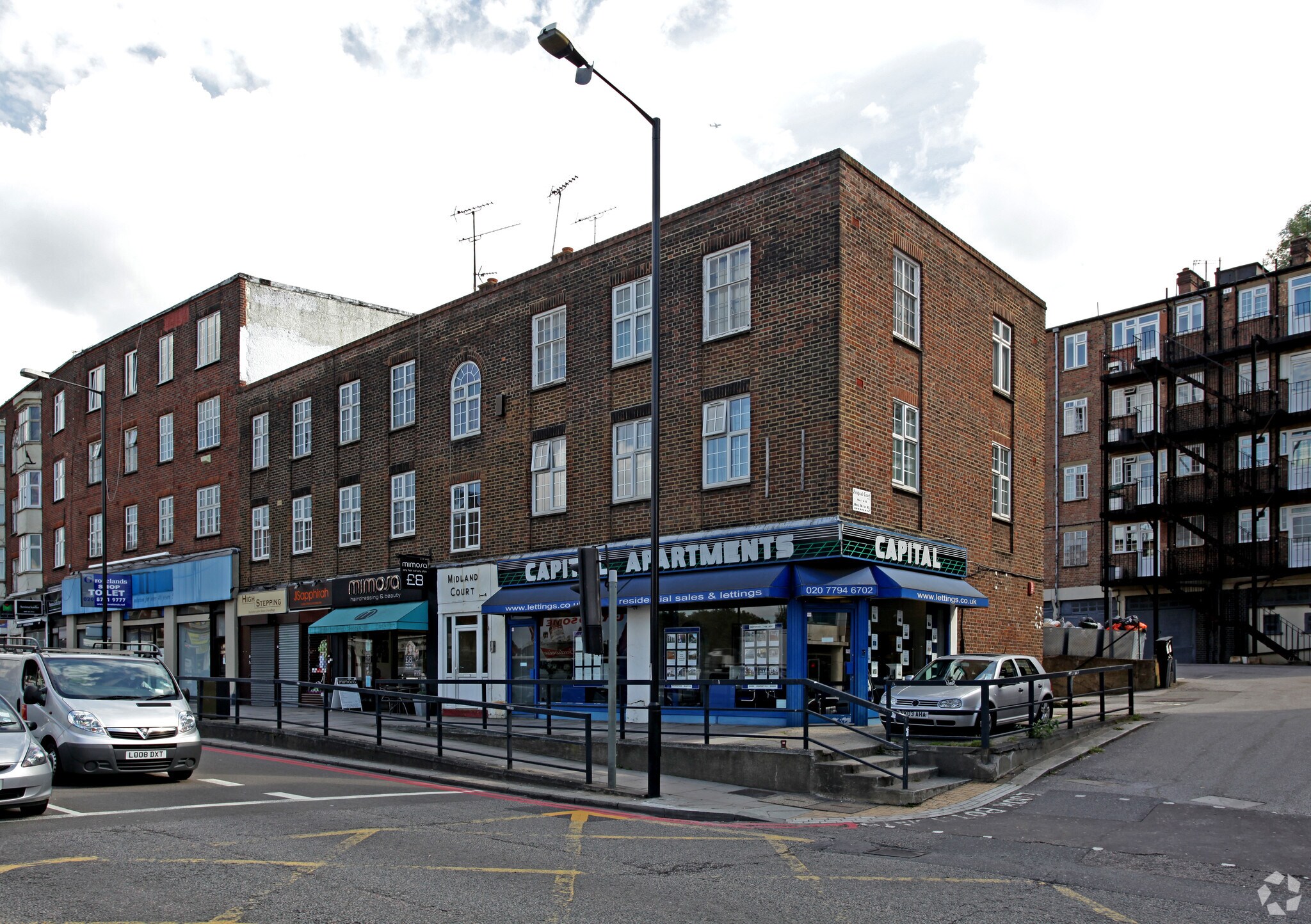 Finchley Rd, London for sale Primary Photo- Image 1 of 1