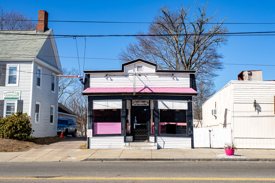 562 Washington St, Abington, MA for sale - Building Photo - Image 1 of 1