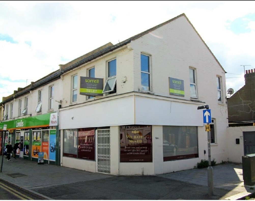 242 London Rd, Southend On Sea for sale Primary Photo- Image 1 of 1