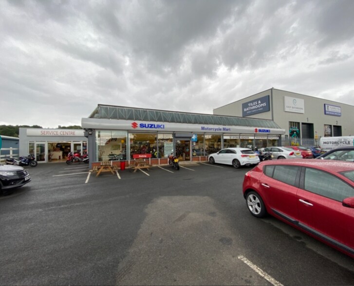 Stourport Rd, Kidderminster to rent - Building Photo - Image 1 of 4