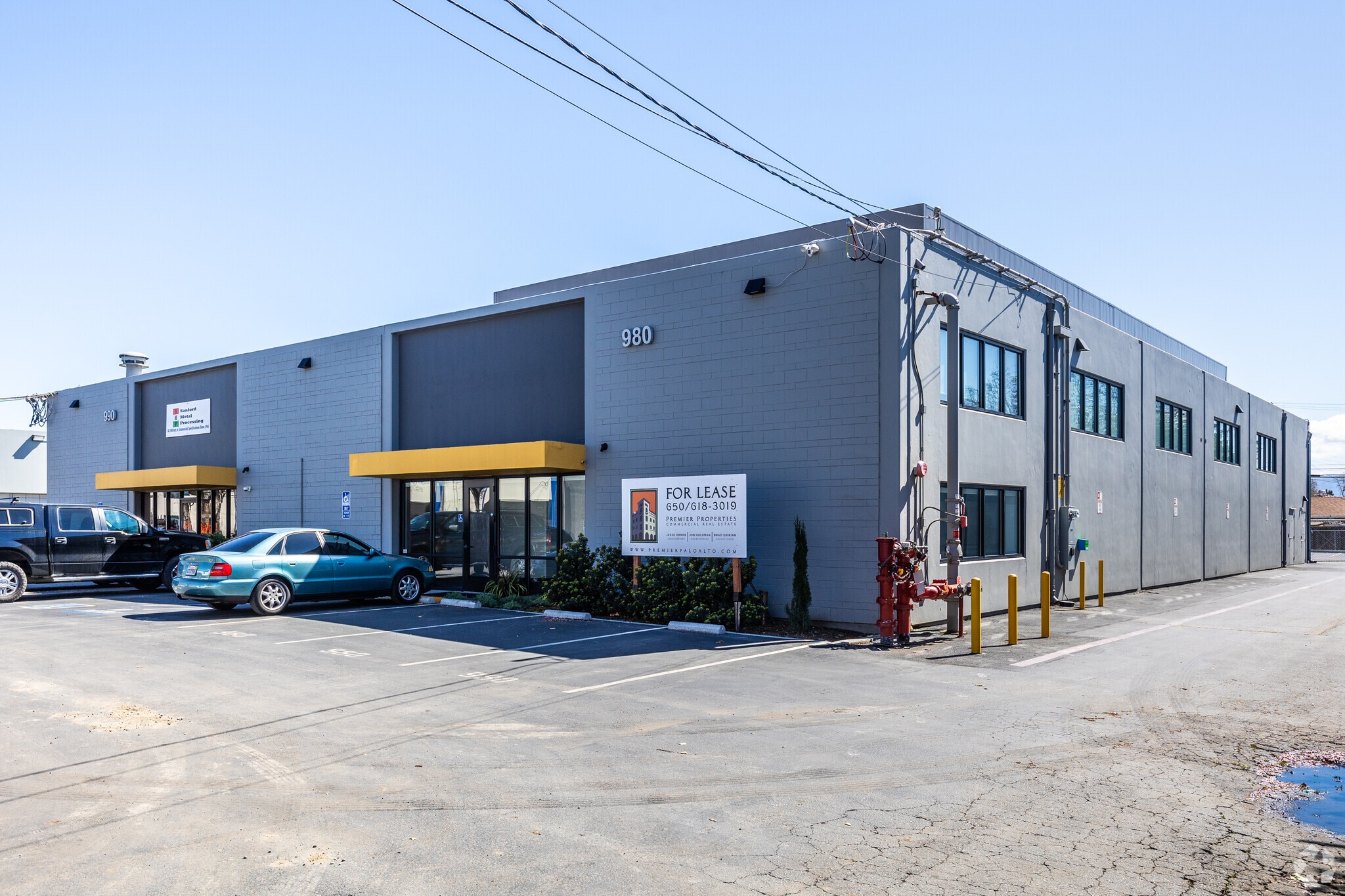 980-990 O'Brien Dr, Menlo Park, CA to rent Primary Photo- Image 1 of 5