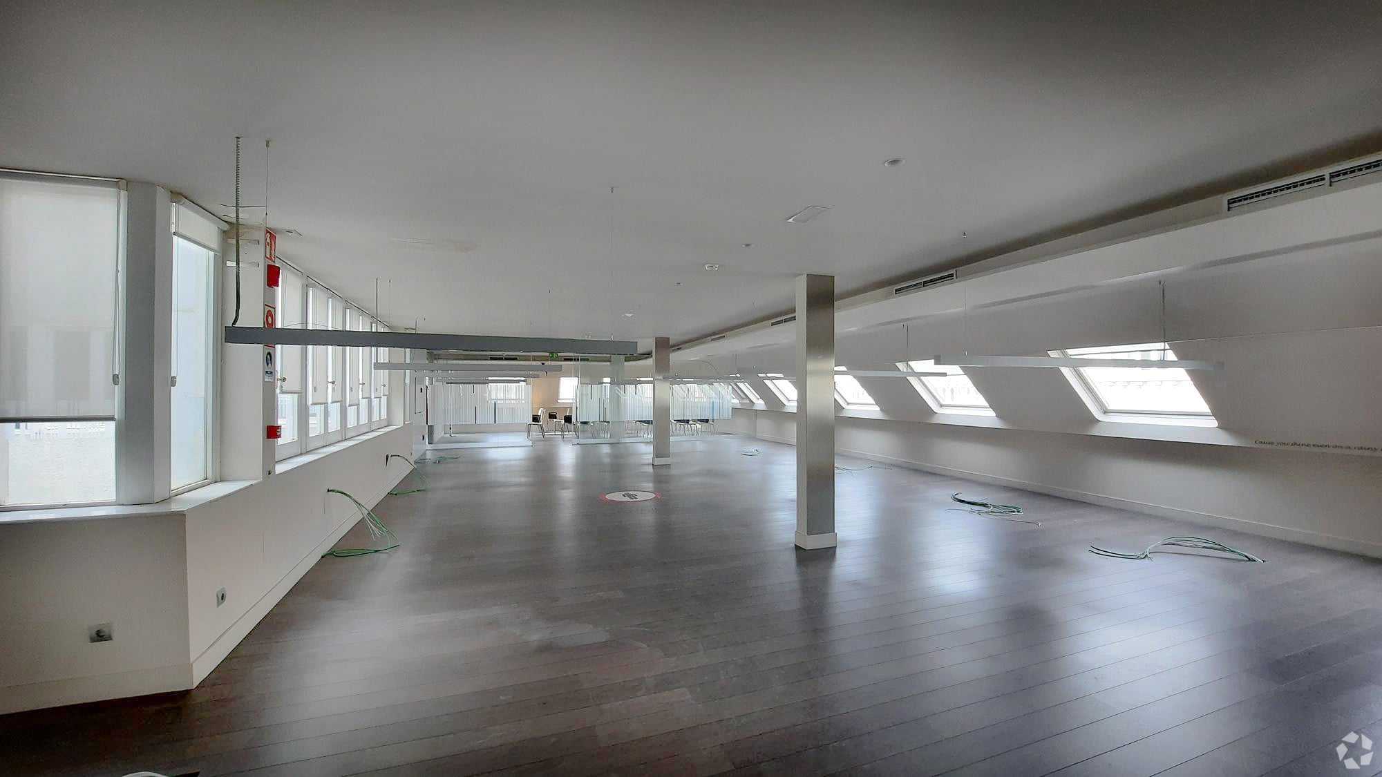 Office in Madrid, Madrid to rent Interior Photo- Image 1 of 9