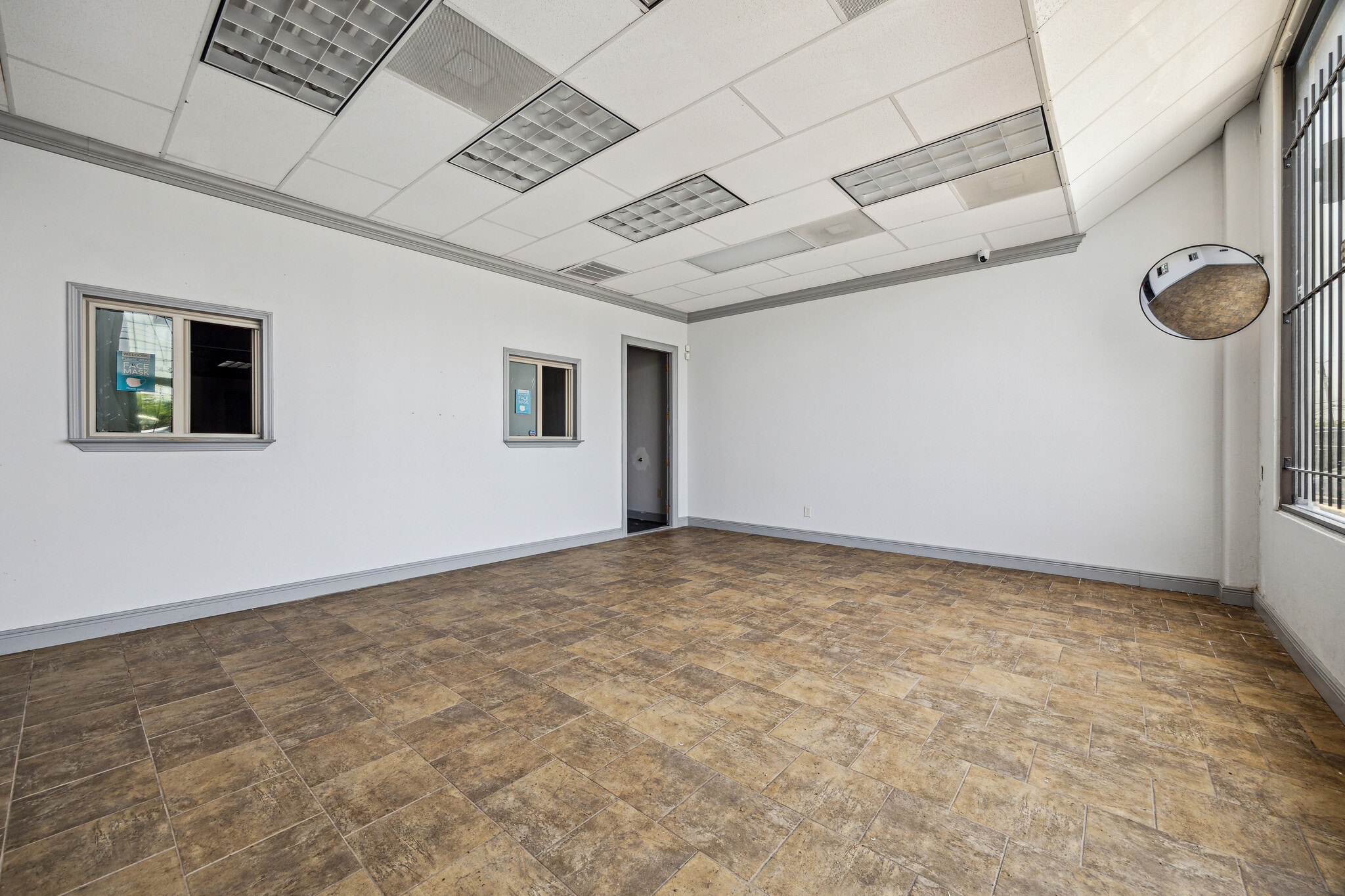 3922-3936 Old Spanish Trl, Houston, TX to rent Building Photo- Image 1 of 2