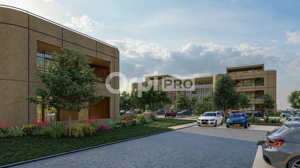 Office in Genas to rent - Building Photo - Image 1 of 17