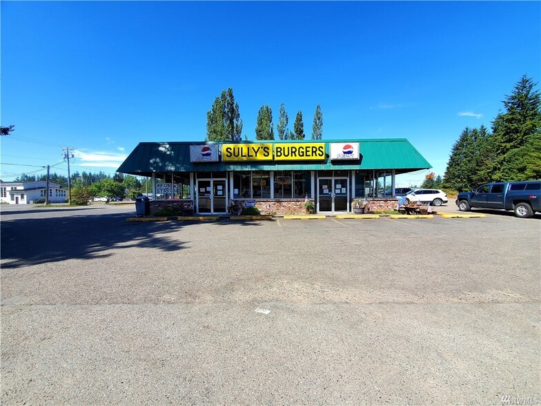 220 N Forks Ave, Forks, WA for sale - Primary Photo - Image 1 of 6