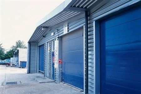 Milkwood Rd, London to rent - Building Photo - Image 2 of 7