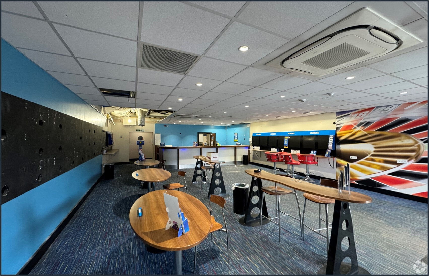 114-118 Manse Rd, Newmains to rent Interior Photo- Image 1 of 4