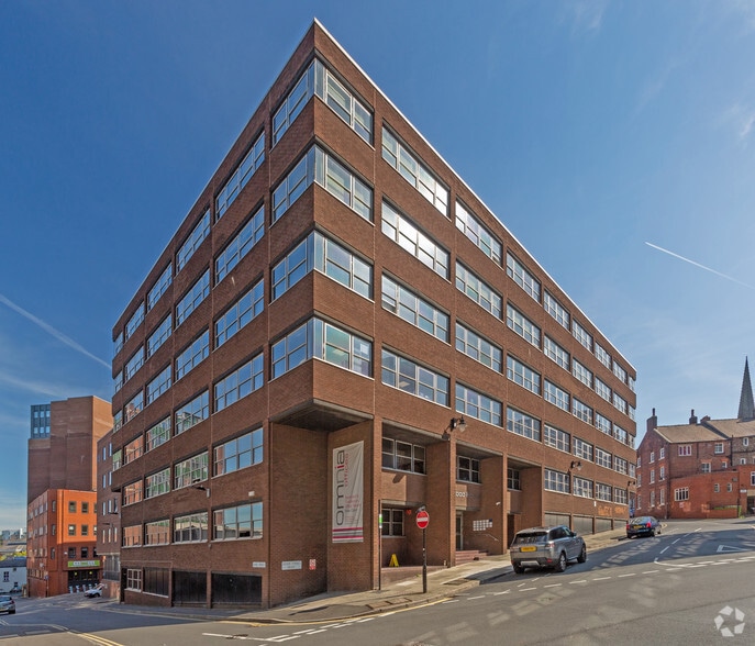 Silver Street Head, Sheffield to rent - Building Photo - Image 1 of 13