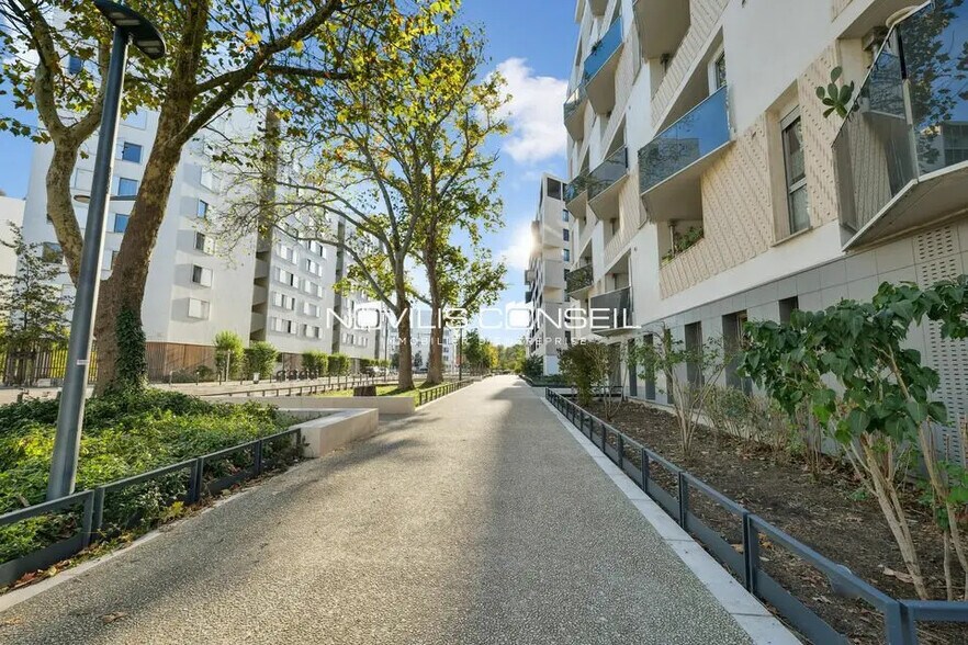 Office in Toulouse to rent - Building Photo - Image 2 of 4