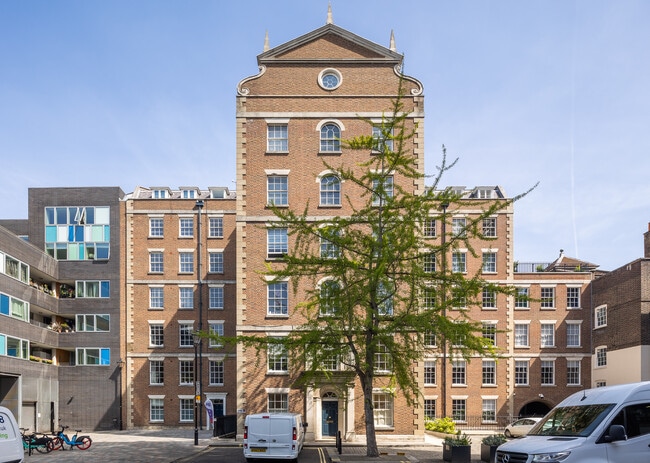More details for 14A-16A Dufours Pl, London - Co-working to Rent