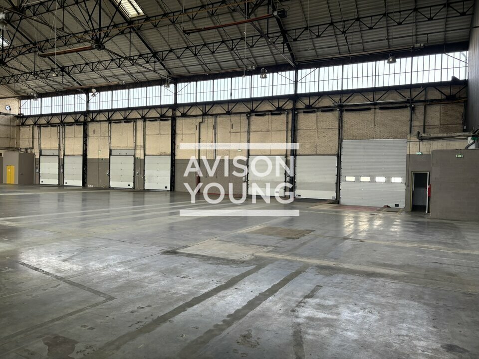 Light Industrial in Saint-Ouen-sur-Seine to rent Building Photo- Image 1 of 9