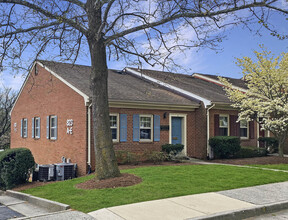 823 S King St, Leesburg, VA for sale Building Photo- Image 1 of 1