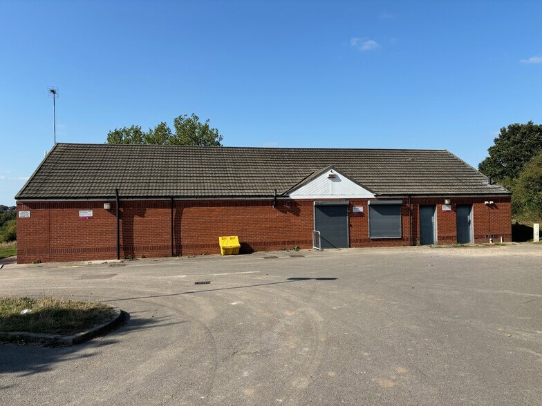 40 West End Dr, Ilkeston for sale - Building Photo - Image 1 of 1