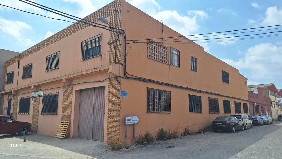 Camí Assagador, 7, Quart de Poblet, Valencia for sale - Building Photo - Image 1 of 7