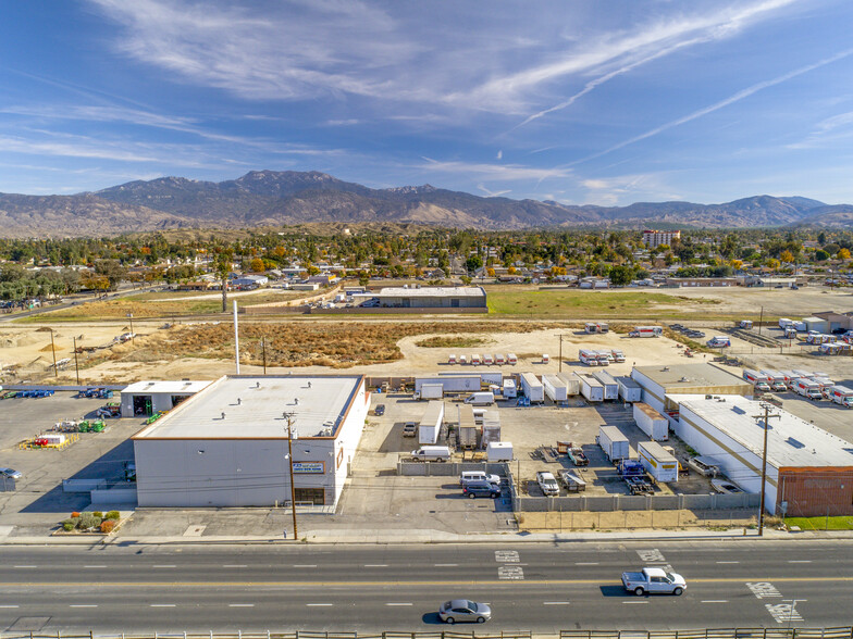 410 N State St, Hemet, CA for sale - Building Photo - Image 1 of 26