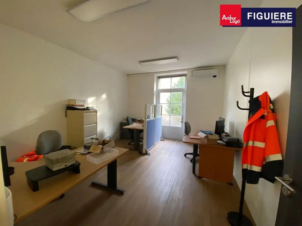 Location Bureaux 74 m² à 221 m² - Photo 1
