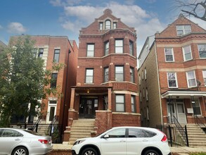 2315 N Leavitt St, Chicago, IL for sale Building Photo- Image 1 of 1