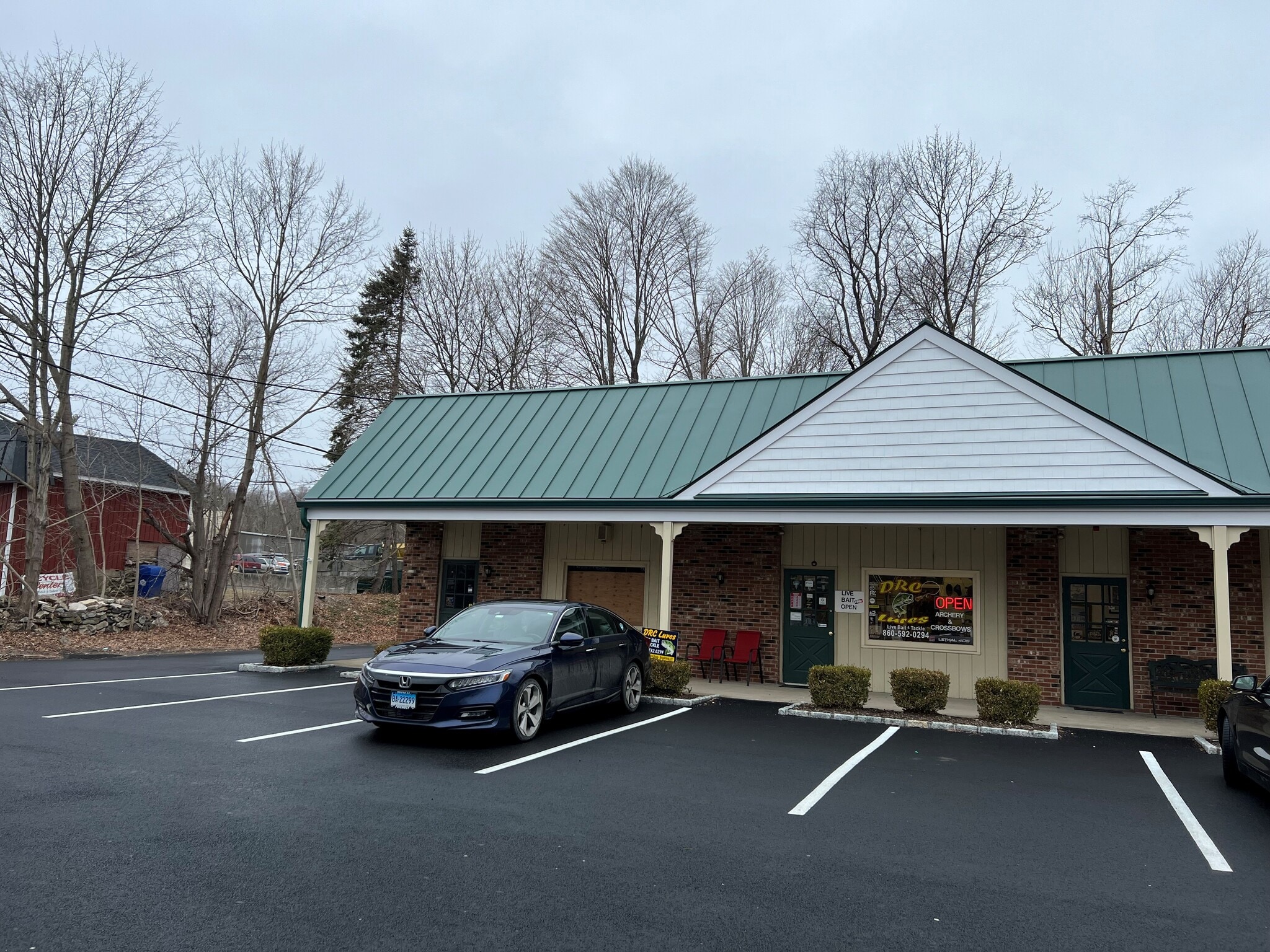 616 Federal Rd, Brookfield, CT to rent Building Photo- Image 1 of 2