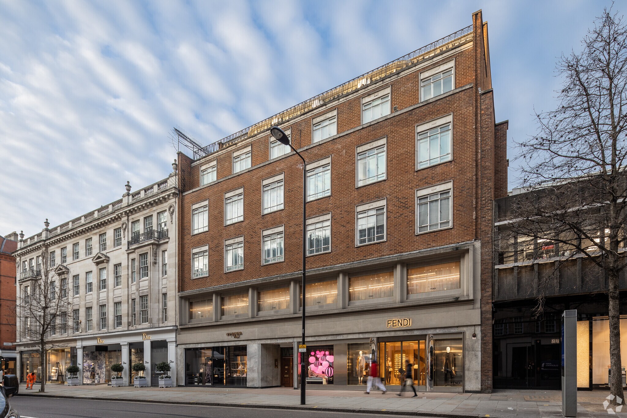 26-29 Sloane St, London for sale Primary Photo- Image 1 of 1