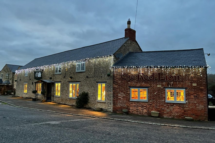 59 Chapel St, Peterborough for sale - Building Photo - Image 2 of 8