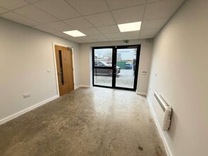 4 Trent Way, Yaxley to rent Interior Photo- Image 2 of 3