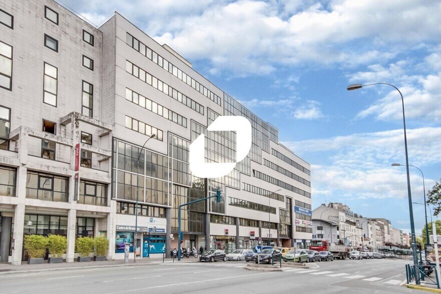Office in Pantin to rent - Building Photo - Image 1 of 14
